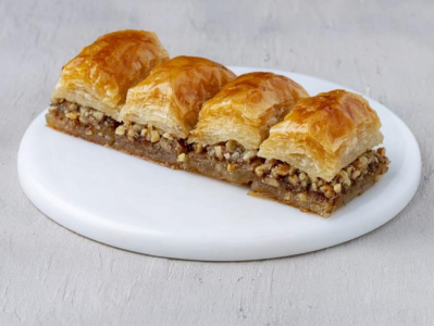 Walnut baklava