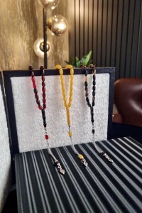 Üçlü Bürokrat Boy Ateş-i Sıkma Kehribar Set – El Yapımı, Doğal Taş Tesbih