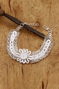 Gümüş takılar ve aksesuarlar - bilezik ve bileklik Papatya Modeli Pullu Telkari İşlemeli Gümüş Bileklik 299