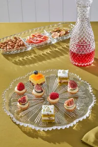 Paşabahçe Glass Homeware Products and Gift Glassware Collections Glamis Glass Daisy Model Charger Plate