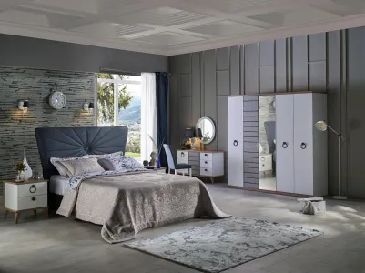 Lavin Bedroom Set