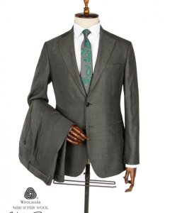 High-Quality Men's Suit 37C14