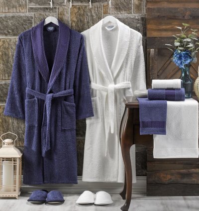 Soft Curl Bathrobe Set