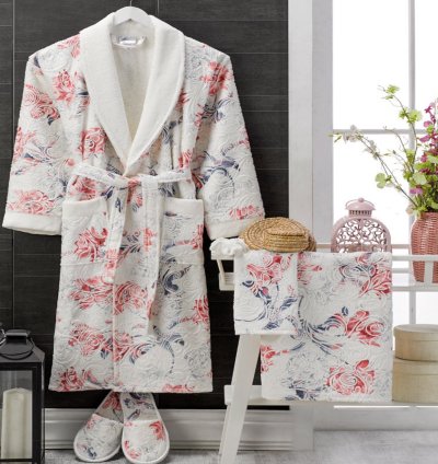 Velvet Bathrobe Set