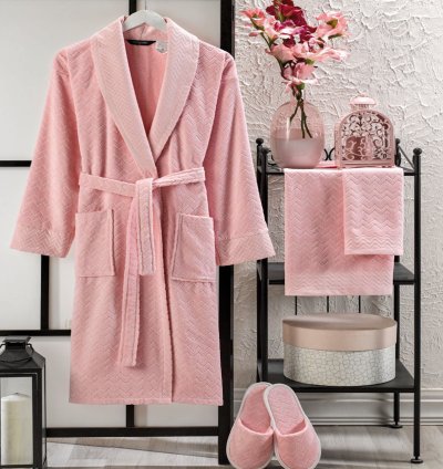 Velvet Bathrobe Sets – Where Luxury Meets Comfort