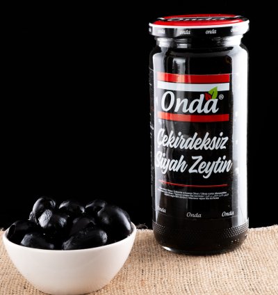 Onda Pitted Black Olives